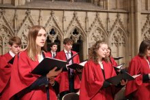 Chapel Choir Sing Evensong at York Minster Chapel Choir Sing Evensong at York Minster