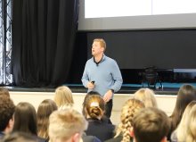 Sixth Form Lecture - Gambling Addiction and Mental Health Sixth Form Lecture - Gambling Addiction and Mental Health